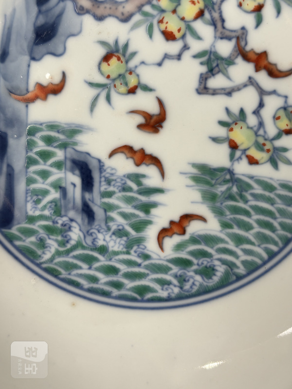 清雍正 斗彩福山寿海图盘 - 图4